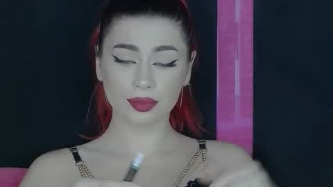 Snapshot of avareina chatting on October 13, 4:51 pm Ava Reina online show from October 13, 4:51 pm