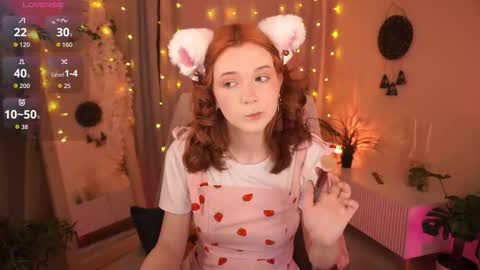  Ava  online show from October 18, 1:01 pm