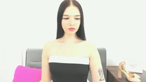 avasensitive69 online show from September 25, 4:00 pm