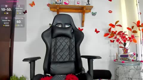 Snapshot of avatomas chatting on March 5, 2:46 am Ava Tomas online show from March 5, 2:46 am