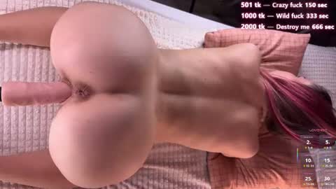 Snapshot of avechloe chatting on July 16, 5:19 pm call me Chloe online show from July 16, 5:19 pm