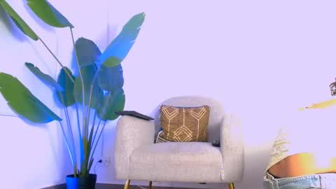 Hi im aqua is nice with me online show from May 8, 7:41 pm