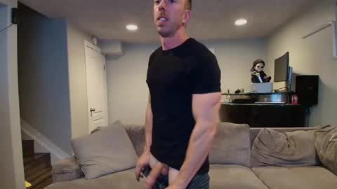 averageandsum online show from October 16, 12:00 am