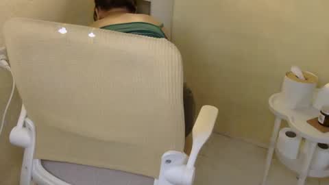 Rhian online show from November 10, 3:16 am