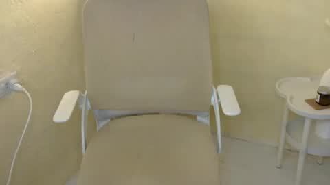 Rhian online show from November 15, 5:49 am