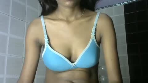avery_lust01 online show from July 11, 6:16 am