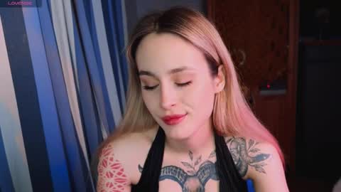 Aviva online show from November 21, 5:22 pm