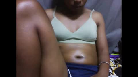 avontsoaldy online show from October 23, 7:45 pm