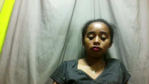 avontsoaldy online show from March 26, 3:45 am