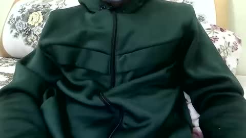 Snapshot of avrilogx chatting on March 27, 9:14 pm dani danilo online show from March 27, 9:14 pm