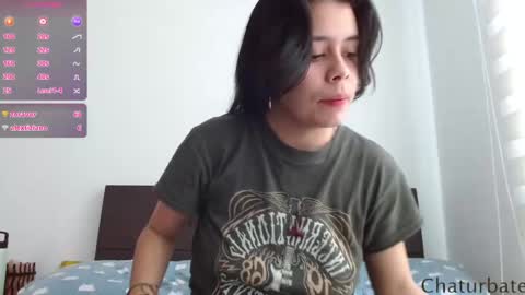 Snapshot of avrilthompson_ chatting on March 12, 5:49 pm Avril Thompson online show from March 12, 5:49 pm