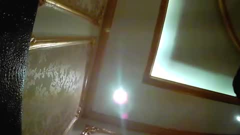 Snapshot of awardy3211 chatting on January 6, 10:26 pm awardy3211 online show from January 6, 10:26 pm