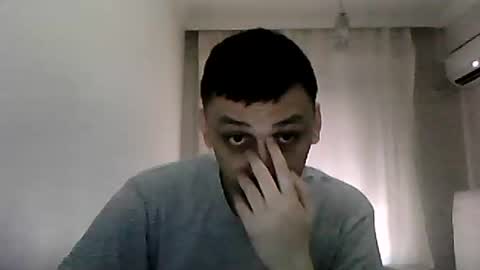 Snapshot of awesenheit chatting on June 22, 12:02 pm awesenheit online show from June 22, 12:02 pm