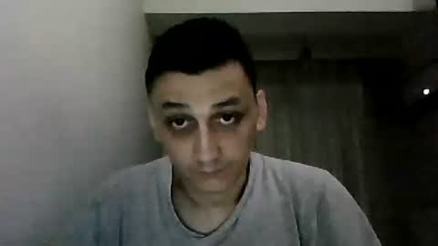 Snapshot of awesenheit chatting on July 23, 2:42 am awesenheit online show from July 23, 2:42 am