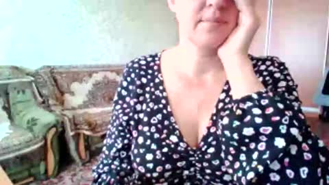 awesomeladyy online show from September 27, 8:19 am