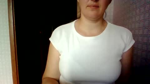awesomeladyy online show from July 4, 7:36 am