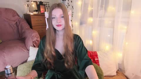 Snapshot of awocato chatting on December 31, 5:18 pm Alia online show from December 31, 5:18 pm