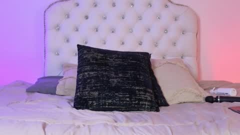 axarasss online show from April 1, 1:41 pm