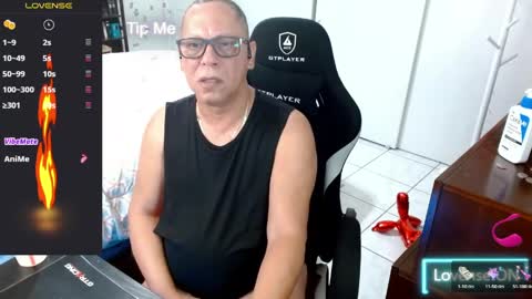 Alex online show from May 17, 11:23 pm