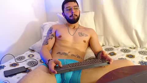 Independiente Model online show from May 16, 2:38 pm