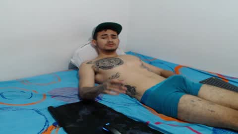 Axel online show from January 10, 3:16 pm