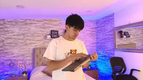 axel_draven online show from February 6, 11:35 am