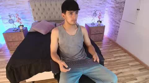 axel_draven online show from April 15, 12:12 pm