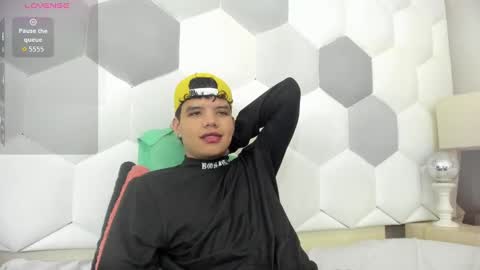 Snapshot of axel_forte chatting on October 29, 1:35 pm Axel Forte online show from October 29, 1:35 pm