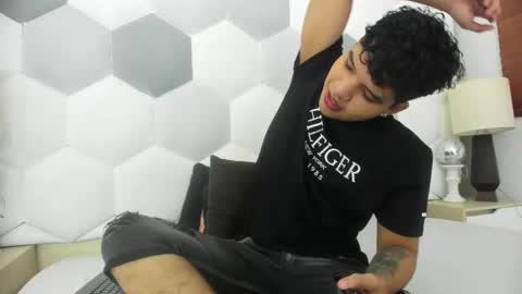 Axel Forte online show from February 4, 1:06 pm