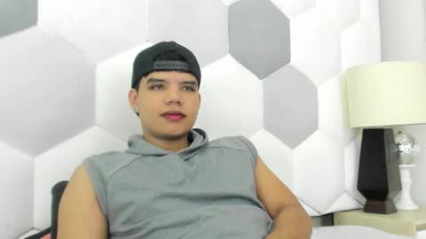 Axel Forte online show from February 20, 1:22 pm