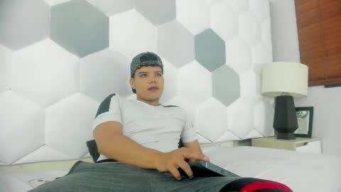 Axel Forte online show from April 30, 1:50 pm