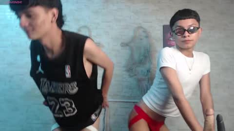 Snapshot of axel_milo_and_kairo chatting on February 16, 4:03 pm axel_milo_and_kairo online show from February 16, 4:03 pm