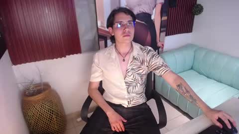 axel_montes online show from May 13, 3:26 am
