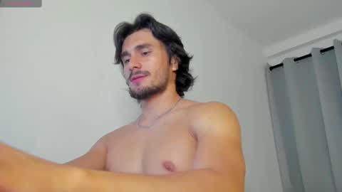 Axel online show from September 26, 3:43 am