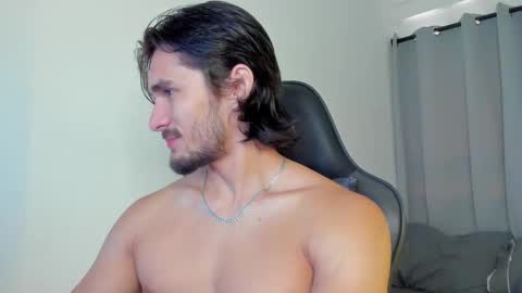 Axel online show from September 30, 4:12 pm