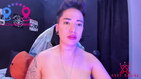 Snapshot of axel_rouse1 chatting on December 9, 4:12 am Axel Rouse online show from December 9, 4:12 am