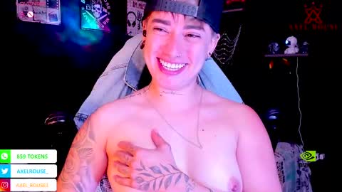 Snapshot of axel_rouse1 chatting on September 23, 6:11 pm Axel Rouse online show from September 23, 6:11 pm