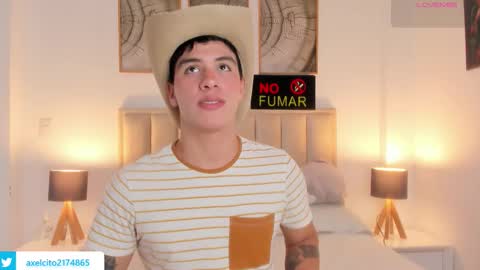 Snapshot of axel_sliim chatting on February 3, 6:22 am axel slim online show from February 3, 6:22 am