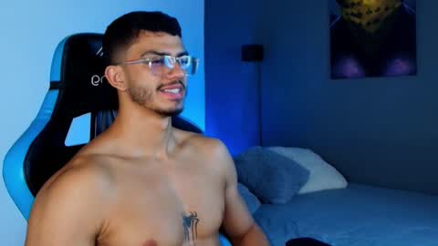 axel stein NEW ACCOUNT online show from February 3, 3:42 am