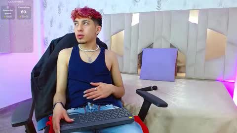 Snapshot of axel_tay1 chatting on September 22, 3:19 am AXEL  online show from September 22, 3:19 am