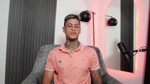 Agustin online show from February 10, 10:09 pm