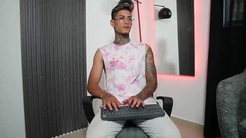 Agustin online show from February 25, 10:07 pm