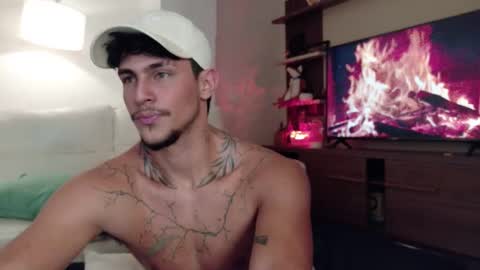 axelblack7 online show from February 27, 12:16 pm