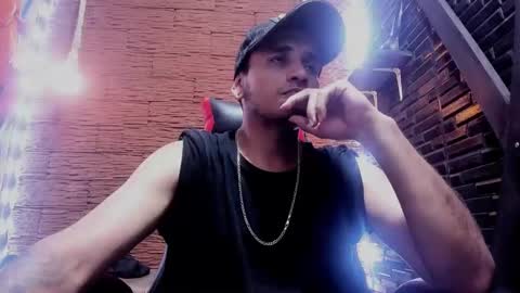 Snapshot of axell_cross2 chatting on January 29, 7:46 am Axell Cross2 online show from January 29, 7:46 am