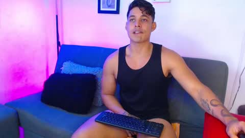 axell online show from January 17, 2:50 am