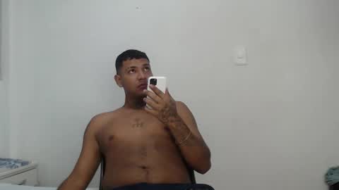 axell_kinng online show from February 5, 12:21 pm