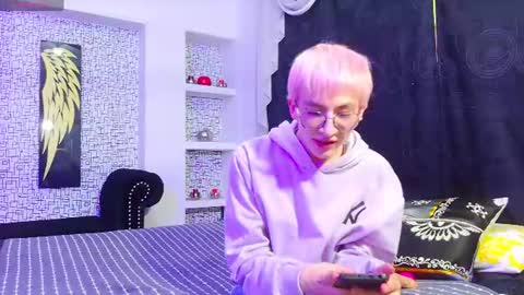 axell_stone online show from July 20, 8:33 pm