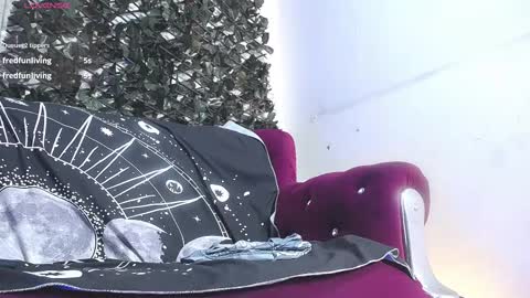 Snapshot of axellkush chatting on February 5, 6:13 am AxellKush online show from February 5, 6:13 am