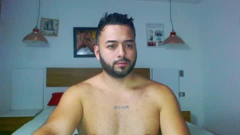 Cris Foster online show from February 9, 3:32 am