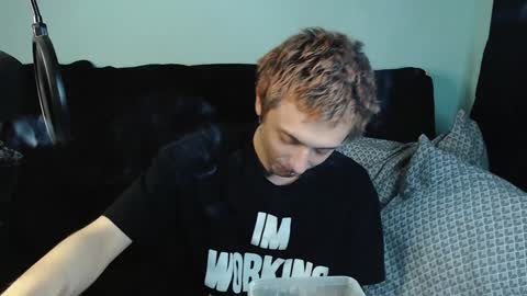 Ian skinny Slawa online show from December 2, 5:37 pm